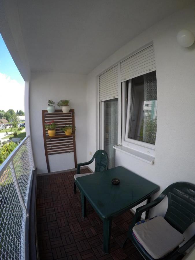 Appartement Stan Na Dan "Irina" Banja Luka Extérieur photo